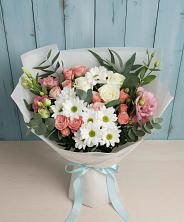 Букет цветов из:  Розы, Лизиантусы и Хризантемы в Центральный Тульская область