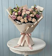 Букет цветов из:  Розы и Лизиантусы в Центральный Тульская область