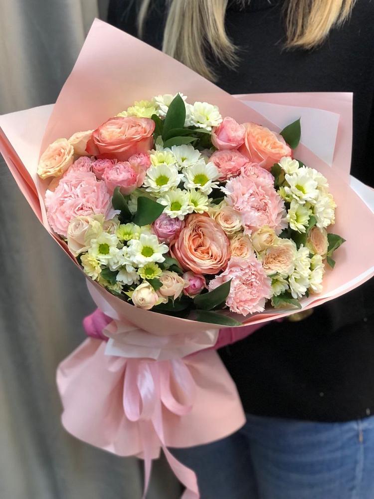 Букет цветов из: Гвоздики, Розы и Хризантемы в Центральный Тульская область