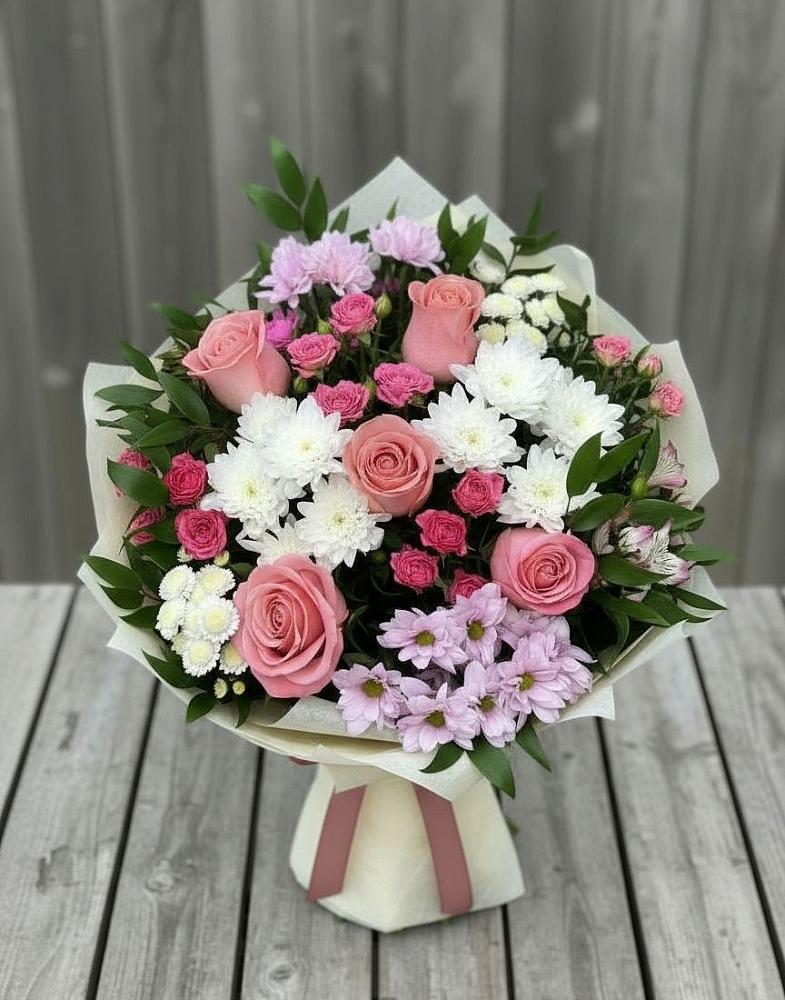 Букет цветов из: Альстромерии, Гвоздики, Розы и Хризантемы в Центральный Тульская область