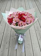 Букет цветов из:  Альстромерии в Центральный Тульская область