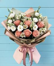 Букет цветов из:  Розы, Альстромерии и Лизиантусы #REPLACE_PRED# Центральный Тульская область