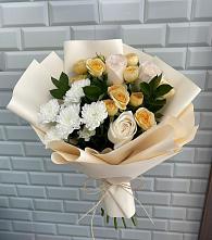 Букет цветов из:  Розы и Хризантемы в Центральный Тульская область