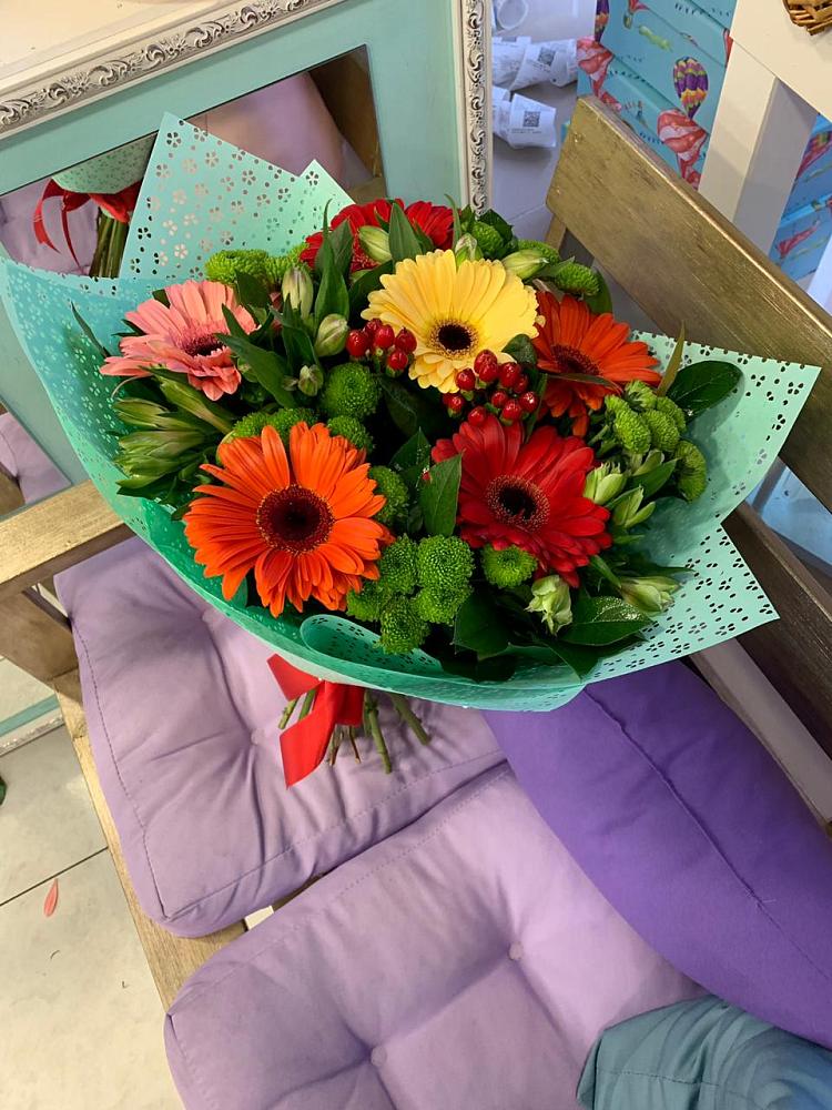 Букет цветов из: Герберы, Хризантемы и Альстромерии в Центральный Тульская область