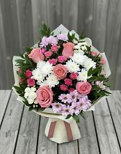 Букет цветов из:  Альстромерии, Гвоздики, Розы и Хризантемы #REPLACE_PRED# Центральный Тульская область