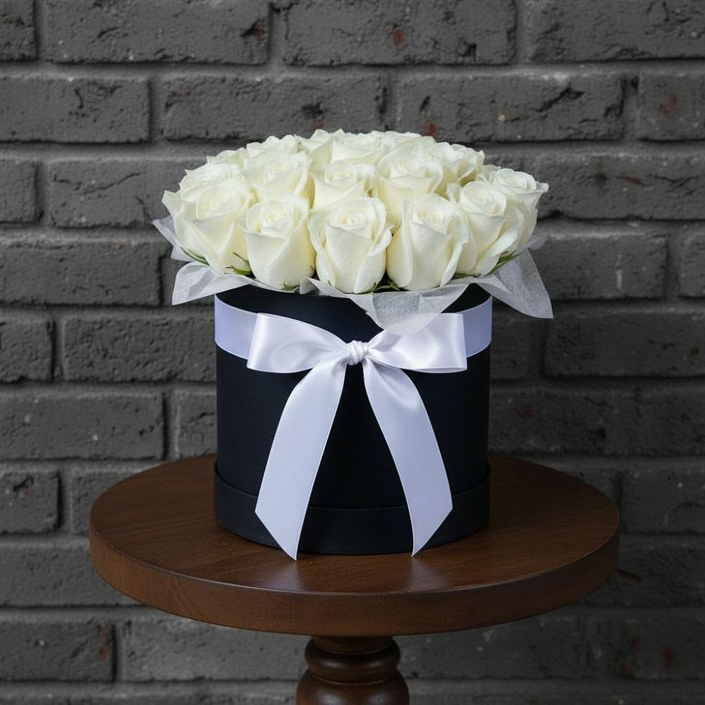 Цветочная композиция из Розы в шляпной коробке в Центральный Тульская область