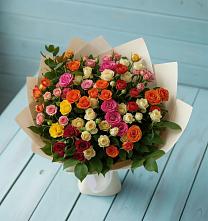Букет Микс из разноцветных кустовых роз в Центральный Тульская область
