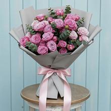 Букет цветов из:  Розы в Центральный Тульская область